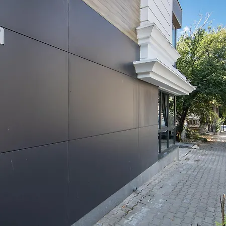 Tiny In Center Of * Varna